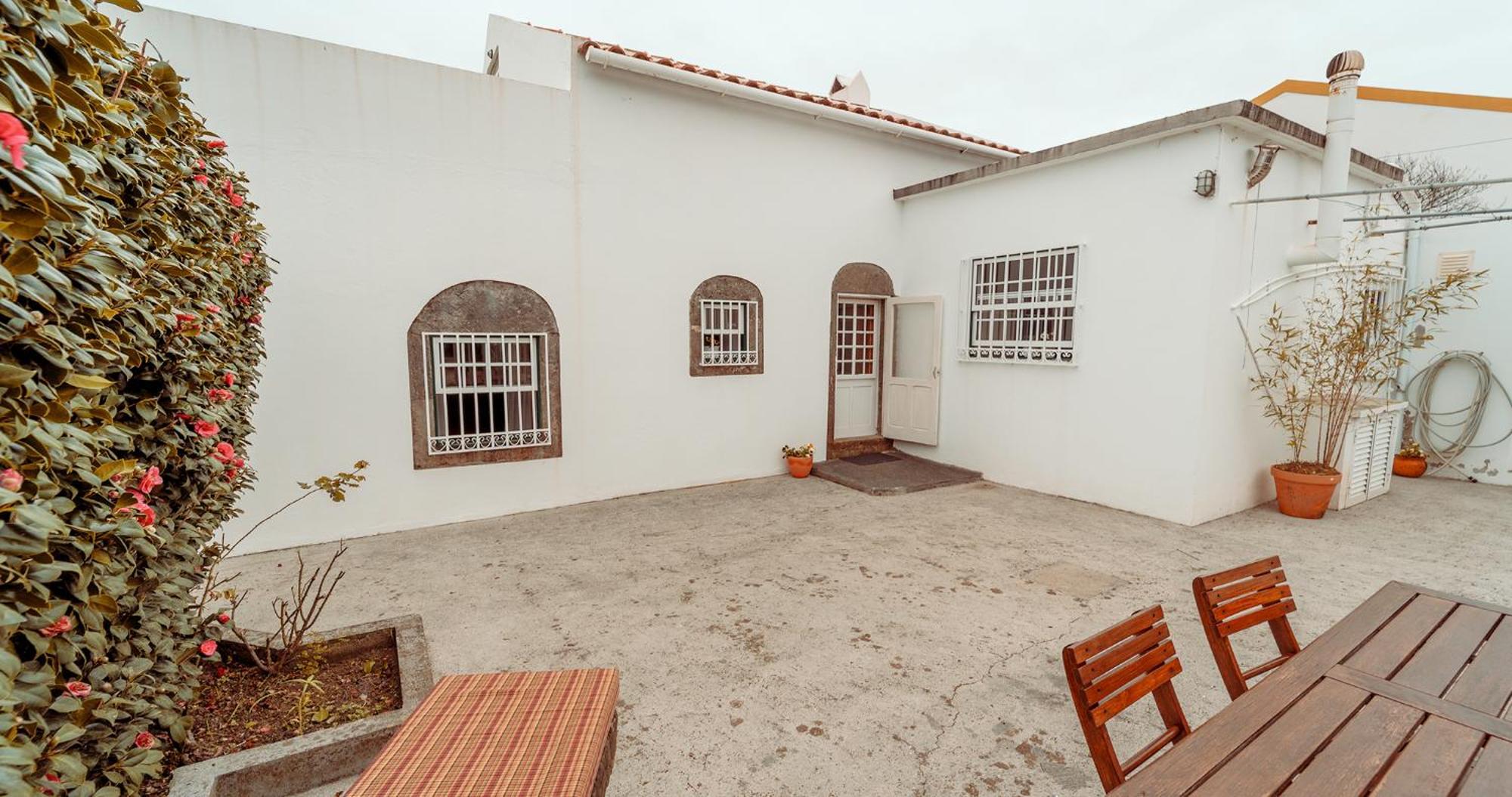 Holiday home Charming House - House & Biscoitos (Terceira)