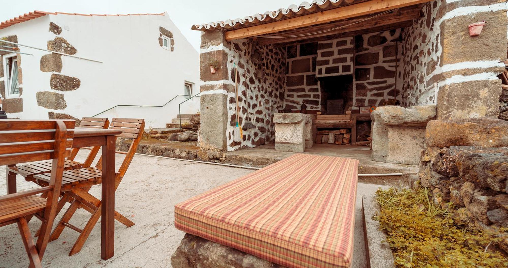 Charming House - House &